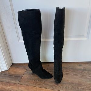 Nine West Over The Knee Women’s Boots Black with Gold Back Zipper Size 7